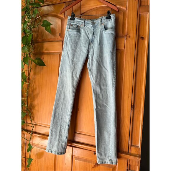 Levi’s 502™ Regular Taper Jeans in light wash denim – Size W28 L28. 16Reg - Picture 2 of 12